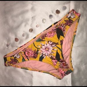 Floral Xhilaration Bikini Bottoms